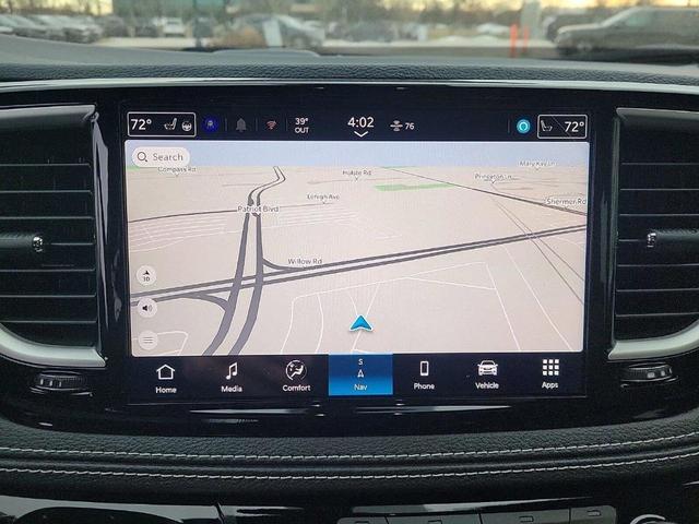 Photo of 2025 Diamond Black Chrysler Pacifica Hybrid