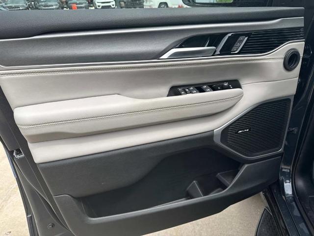 Photo of 2025 Riverrock Green Jeep Wagoneer