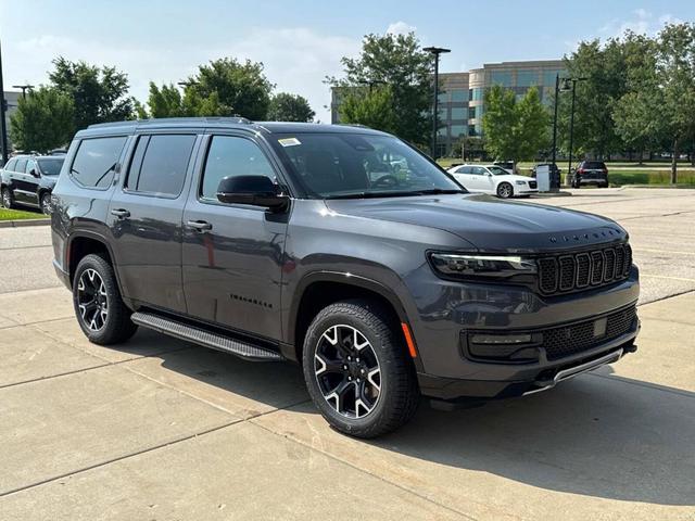 Photo of 2025 Baltic Gray Jeep Wagoneer