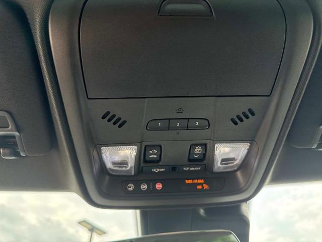 Photo of 2021 Stellar Black Metallic Cadillac XT4