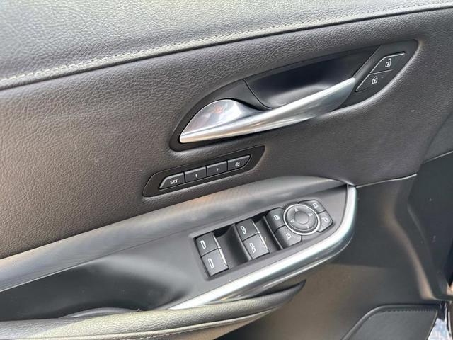 Photo of 2021 Stellar Black Metallic Cadillac XT4
