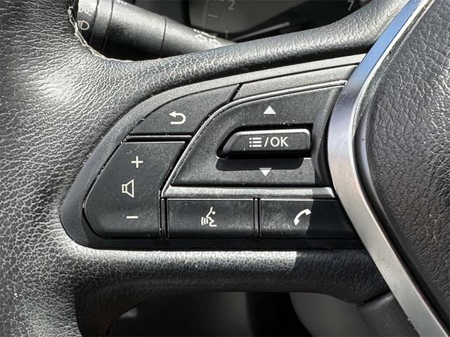 Photo of 2021 Pure White INFINITI Q50