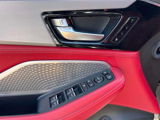Photo of 2024 Liquid Carbon Metallic Acura MDX