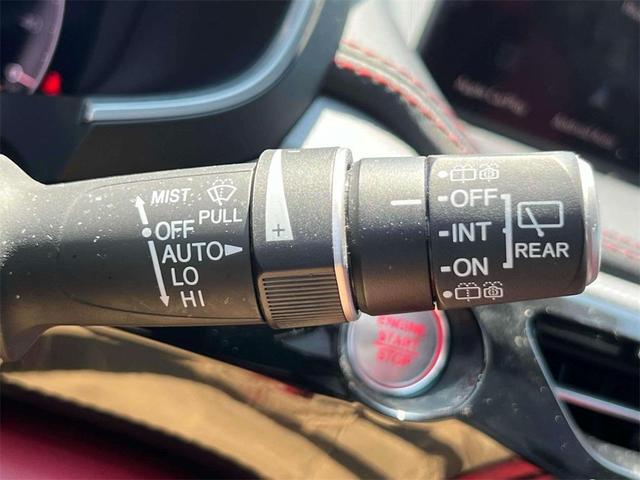 Photo of 2024 Liquid Carbon Metallic Acura MDX
