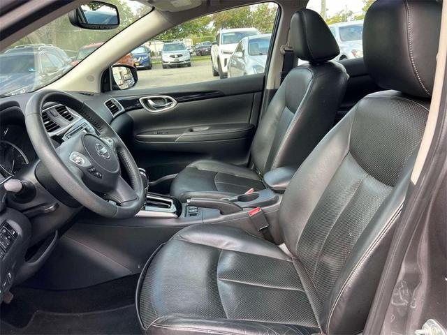 Photo of 2018 Gun Metallic Nissan Sentra