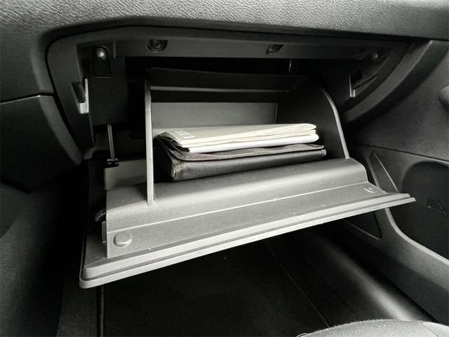 Photo of 2024 Black Nissan Altima