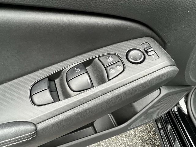 Photo of 2024 Black Nissan Altima