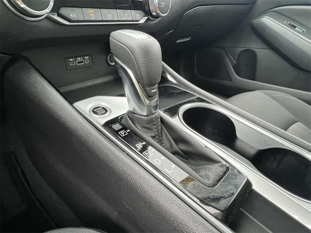 Photo of 2024 Black Nissan Altima