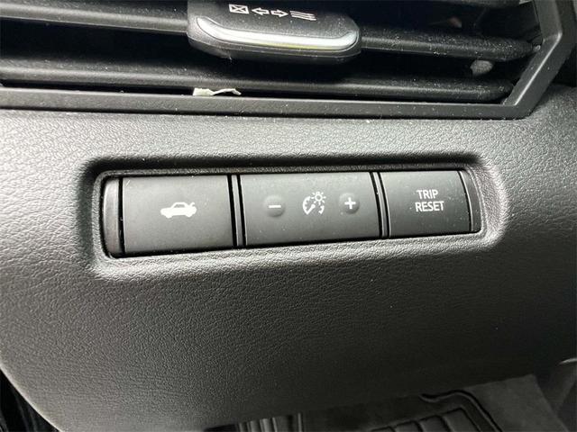 Photo of 2024 Black Nissan Altima