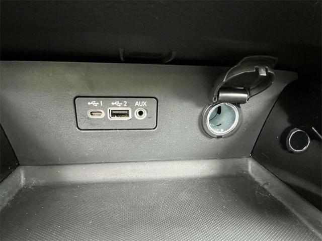 Photo of 2024 Black Nissan Altima
