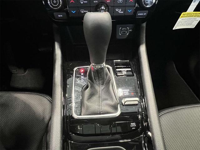 Photo of 2024 Bright White Clearcoat Jeep Compass