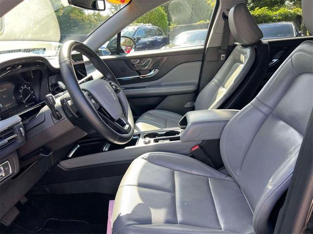 Photo of 2022 Infinite Black Metallic Lincoln Corsair