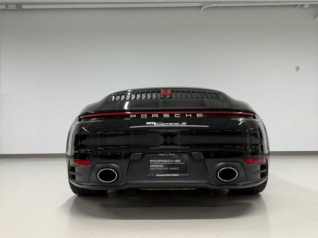 Photo of 2020 Black Porsche 911