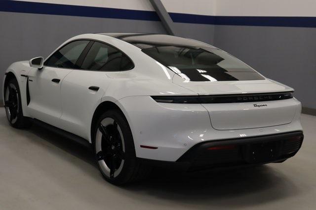 Photo of 2025 White Porsche Taycan