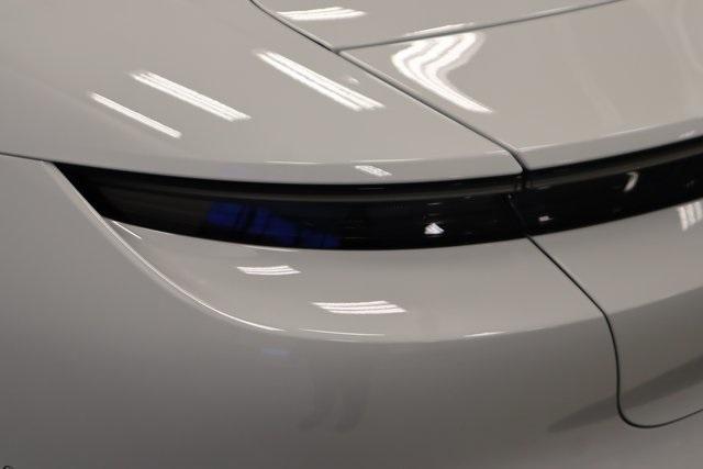 Photo of 2025 White Porsche Taycan