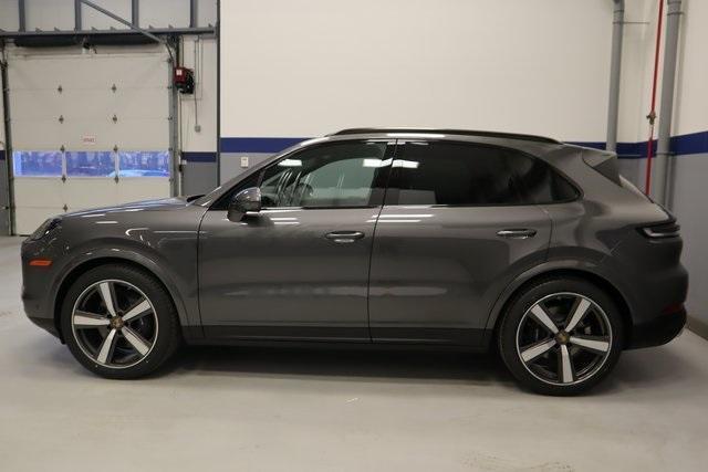 Photo of 2025 Gray Metallic Porsche Cayenne