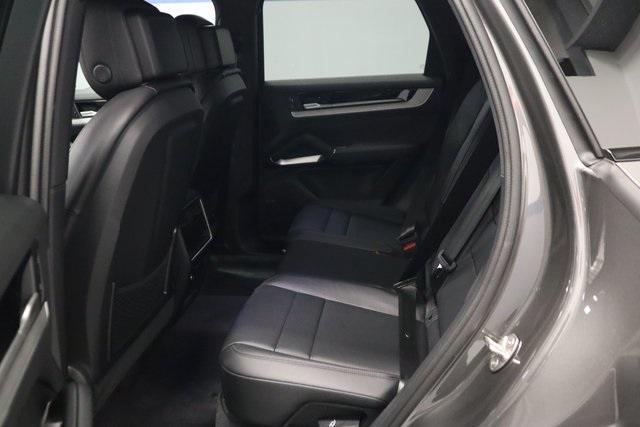Photo of 2025 Gray Metallic Porsche Cayenne