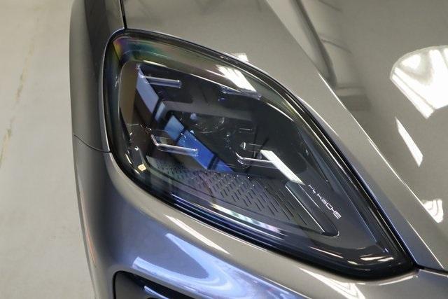 Photo of 2025 Gray Metallic Porsche Cayenne