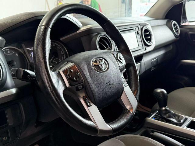 Photo of 2018 White Toyota Tacoma