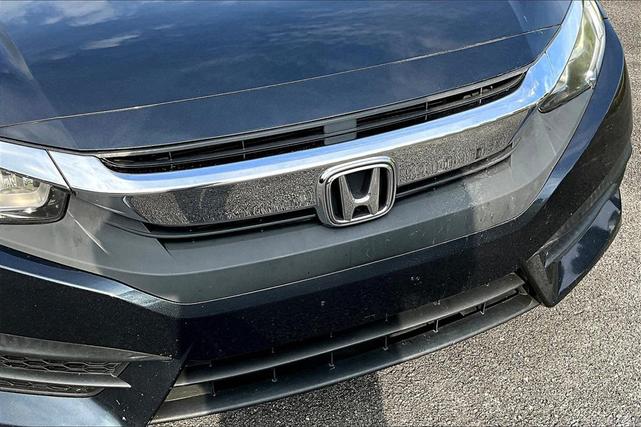 Photo of 2017 Modern Steel Metallic Honda Civic