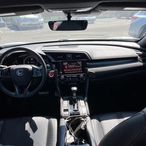 Photo of 2021 Platinum White Pearl Honda Civic