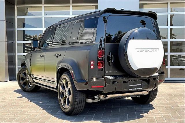 Photo of 2024 Fuji White Land Rover Defender