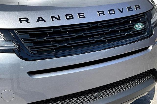 Photo of 2024 Eiger Gray Metallic Land Rover Range Rover Evoque