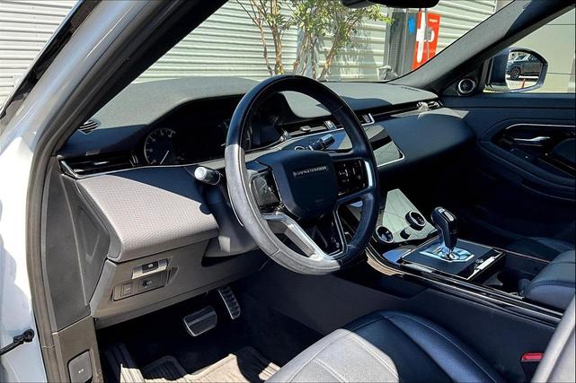 Photo of 2022 Fuji White Land Rover Range Rover Evoque