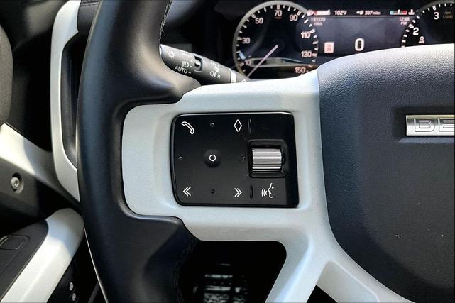 Photo of 2023 Fuji White Land Rover Defender
