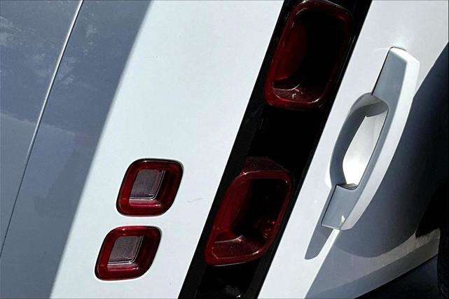 Photo of 2023 Fuji White Land Rover Defender