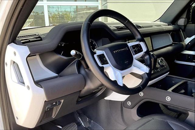 Photo of 2023 Fuji White Land Rover Defender
