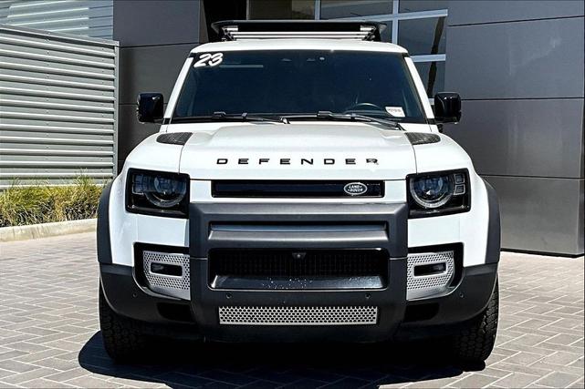 Photo of 2023 Fuji White Land Rover Defender