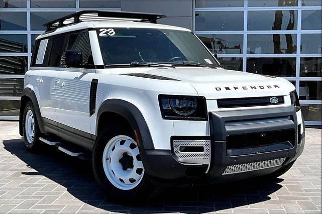 Photo of 2023 Fuji White Land Rover Defender