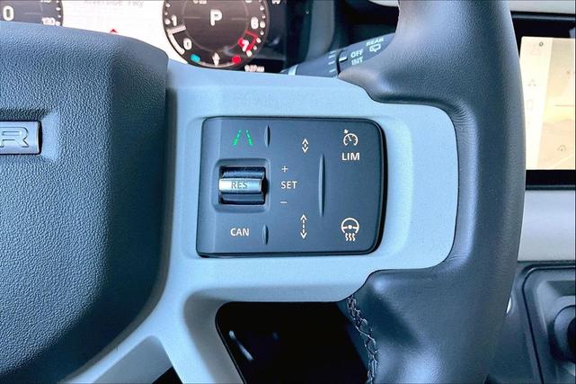 Photo of 2024 Pangea Green Metallic Land Rover Defender