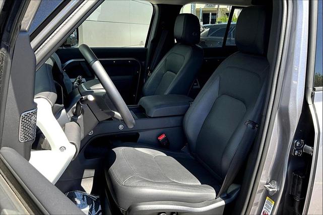 Photo of 2024 Eiger Gray Metallic Land Rover Defender