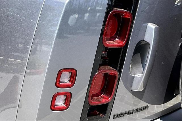 Photo of 2024 Eiger Gray Metallic Land Rover Defender