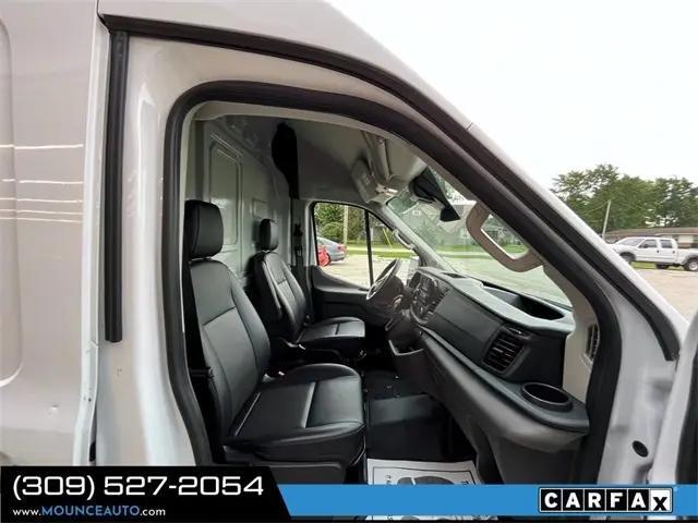 Photo of 2022 Oxford White Ford Transit-350