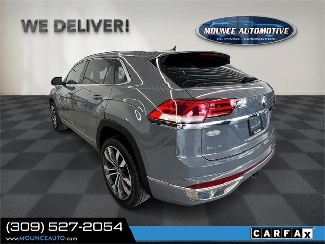 Photo of 2021 Pure Gray Volkswagen Atlas Cross Sport