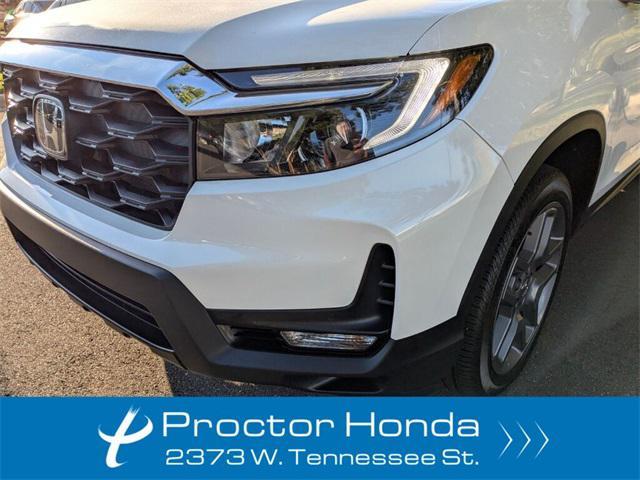 Photo of 2023 Platinum White Pearl Honda Passport