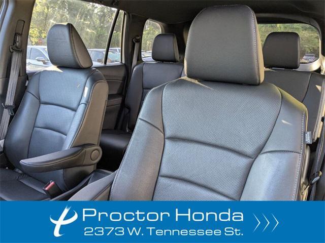 Photo of 2023 Platinum White Pearl Honda Passport
