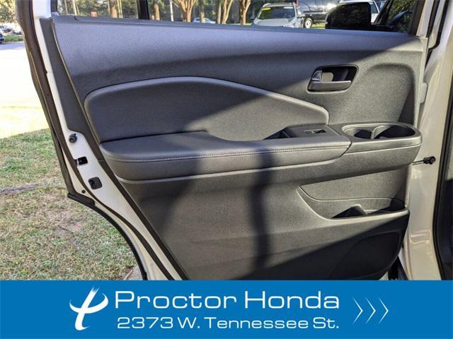 Photo of 2023 Platinum White Pearl Honda Passport