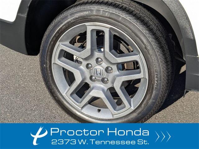 Photo of 2023 Platinum White Pearl Honda Passport