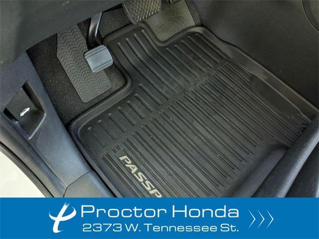 Photo of 2023 Platinum White Pearl Honda Passport