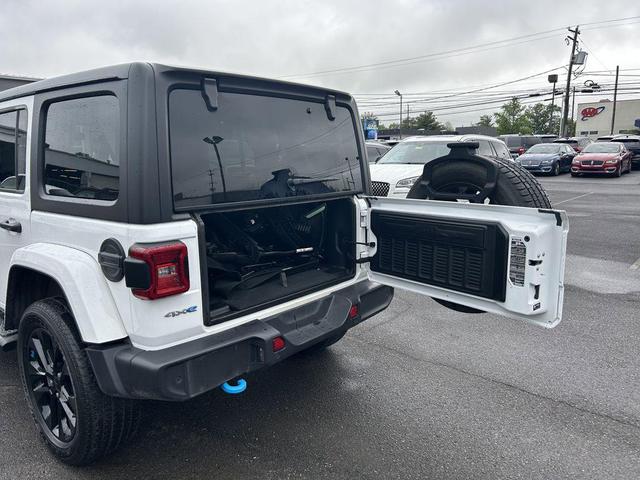 Photo of 2022 Bright White Clearcoat Jeep Wrangler Unlimited 4xe