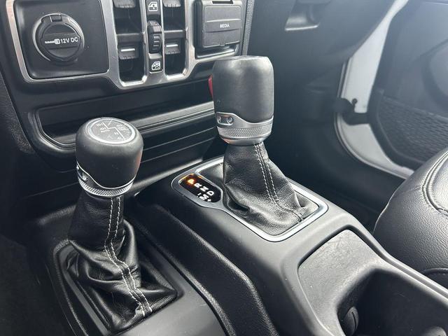 Photo of 2022 Bright White Clearcoat Jeep Wrangler Unlimited 4xe