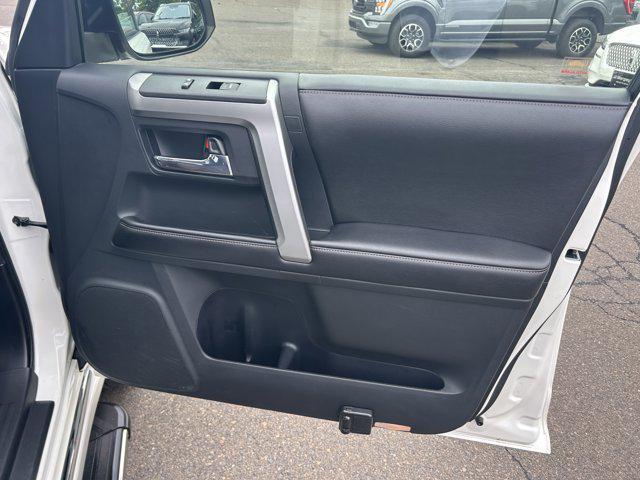 Photo of 2015  Toyota 4Runner