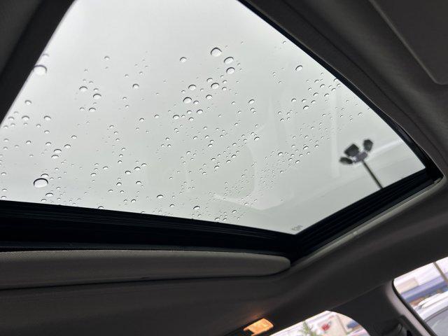 Photo of 2023 Dark Green Toyota Sienna