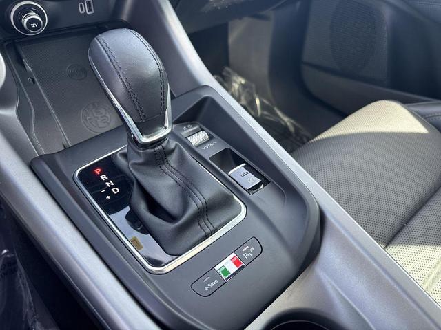 Photo of 2024 Alfa White Alfa Romeo Tonale