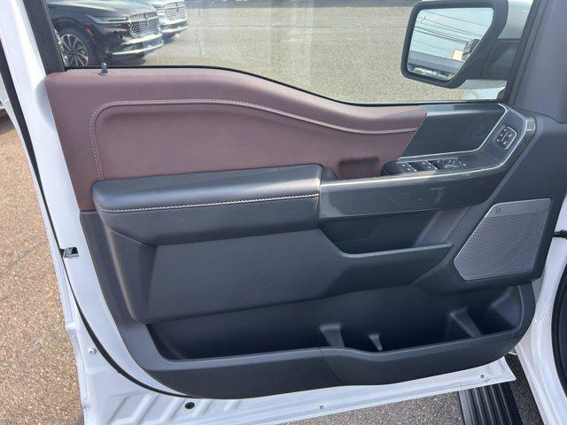Photo of 2023 STAR WHITE Ford F-150
