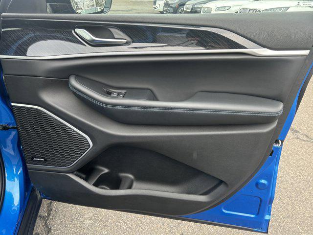 Photo of 2022 Hydro Blue Pearlcoat Jeep Grand Cherokee 4xe